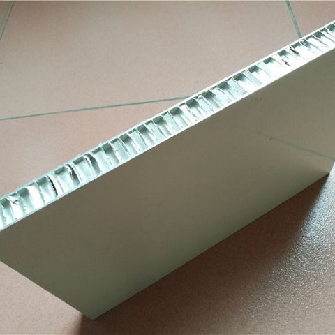 PE ili PVDF prepaintirani aluminijski saćasti paneli s 15 godina jamstva